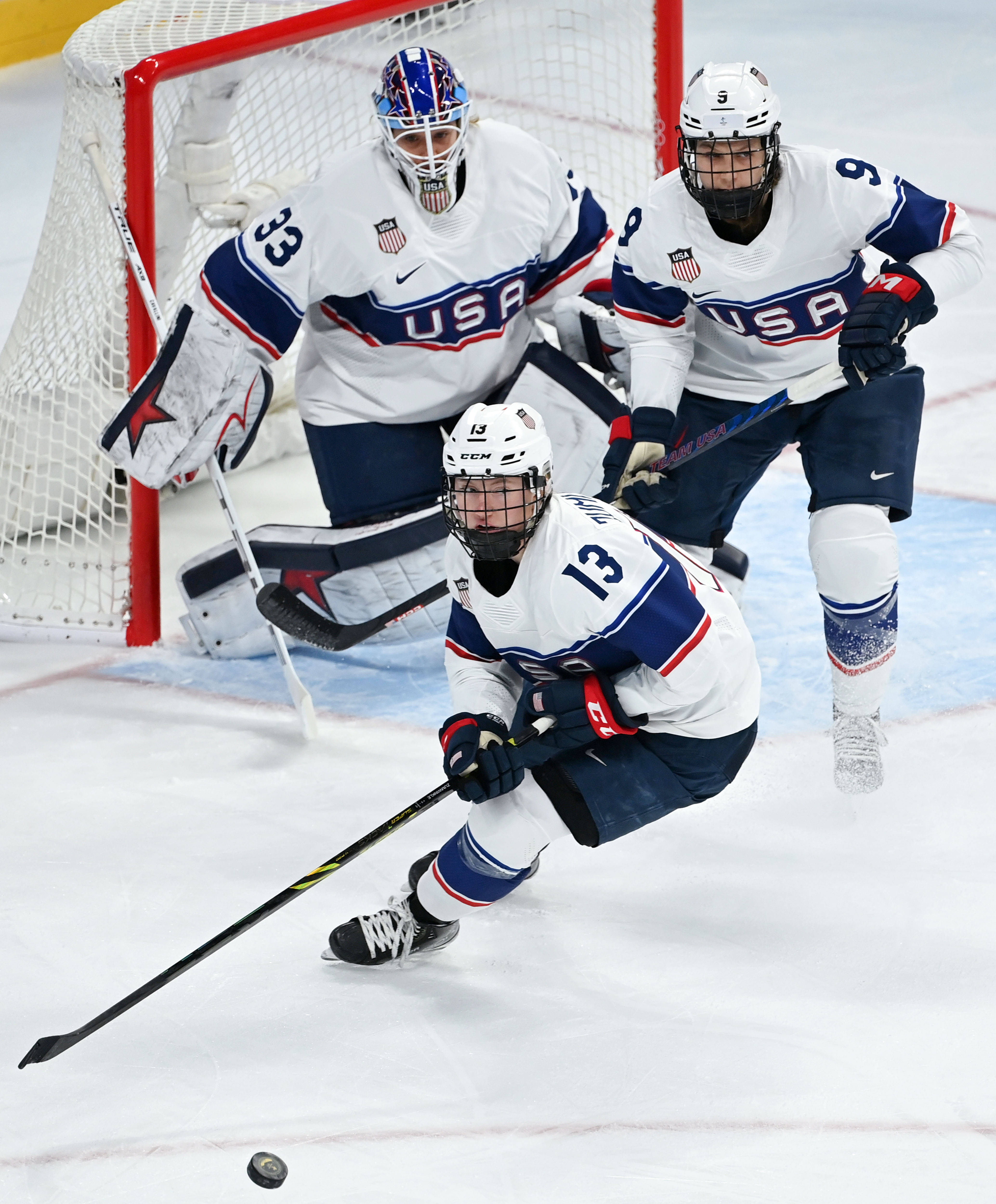 乐鱼体育官网 蒂姆重要时刻险胜,加拿大队带队取胜了吗 