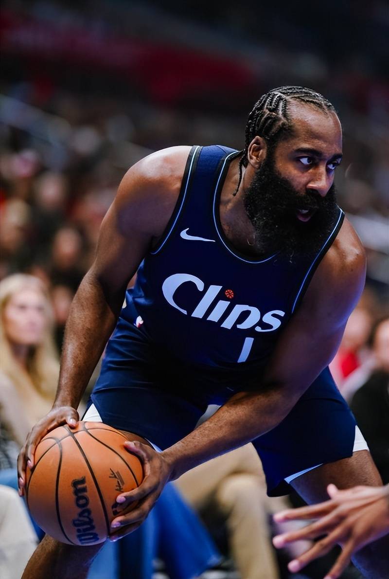 leyu,乐鱼体育官宣日欧联焦点战，洛杉矶快船完成手感冰凉，信心回归，心理建设被强调的简单介绍